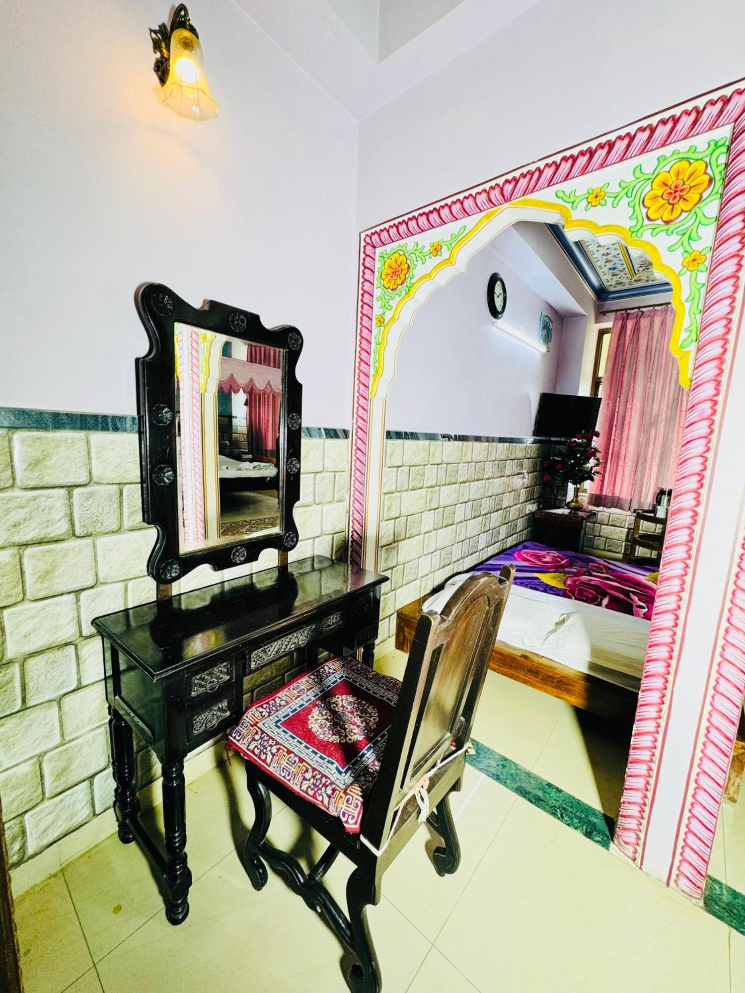Hotel Moon Light Palace Jaipur Exteriör bild