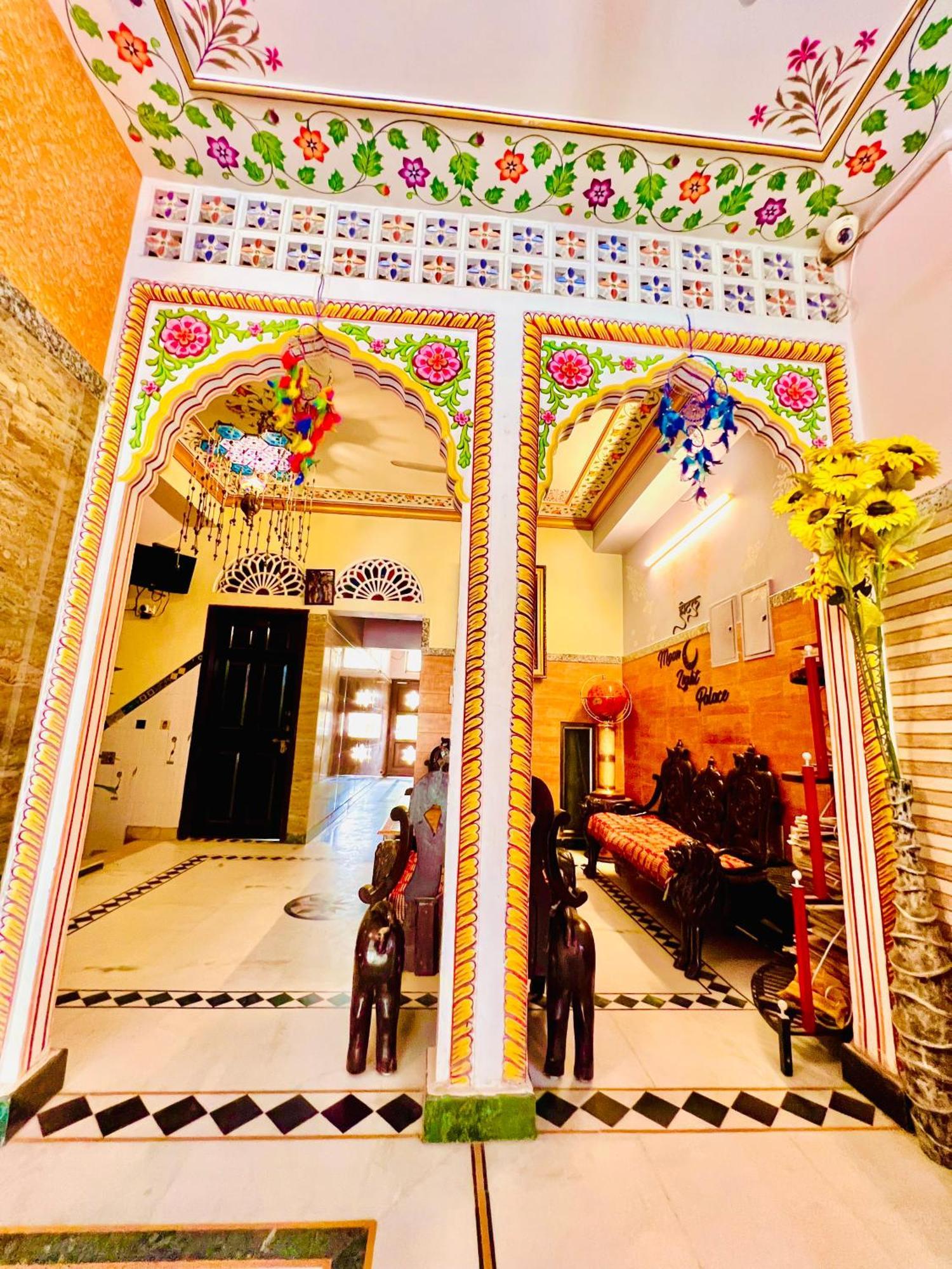 Hotel Moon Light Palace Jaipur Exteriör bild